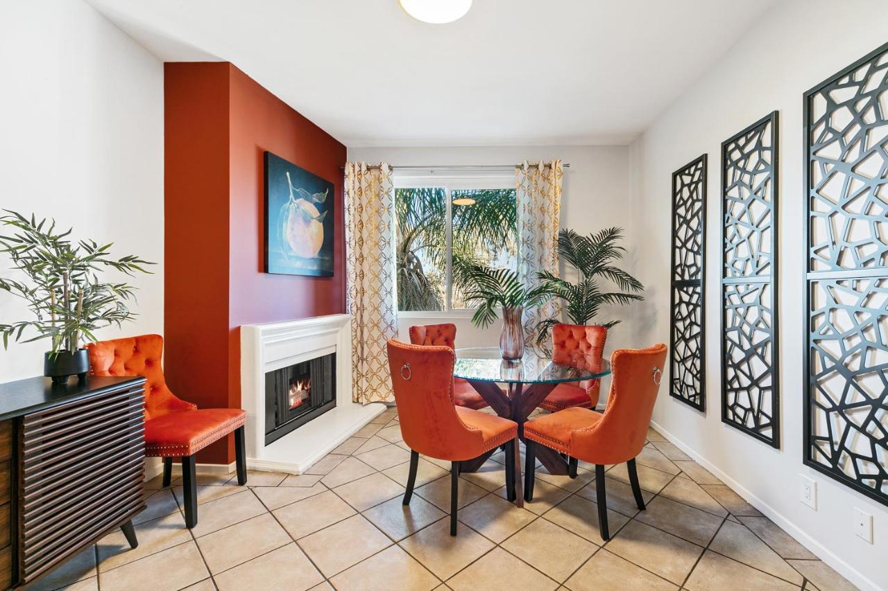 Beverly Hills 2 Bed 2 Bath Penthouse With Den And Parking 414 ลอสแอนเจลิส ภายนอก รูปภาพ